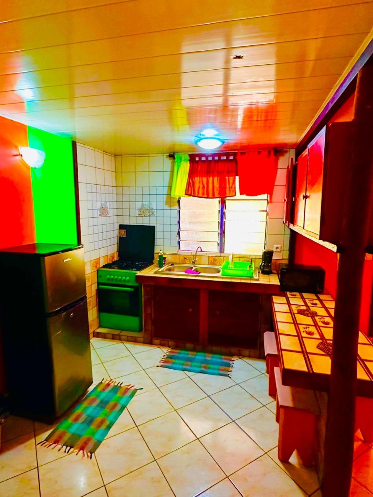 Teraupoo Lodge Maison Afareaitu Экстерьер фото
